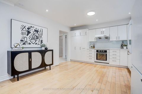 Photo 8 at 46 Caravan Drive, Don Mills, Toronto
