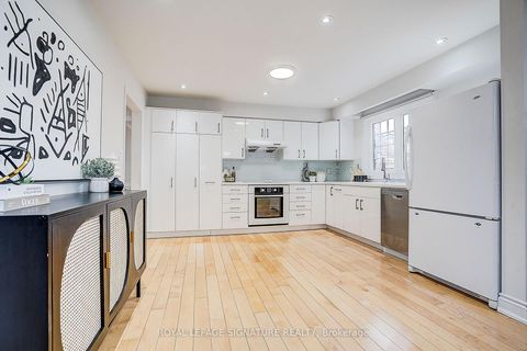 Photo 9 at 46 Caravan Drive, Don Mills, Toronto