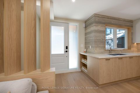 Photo 27 at 35 Bessborough Drive, Leaside, Toronto