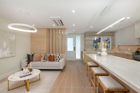Photo 28 at 35 Bessborough Drive, Leaside, Toronto