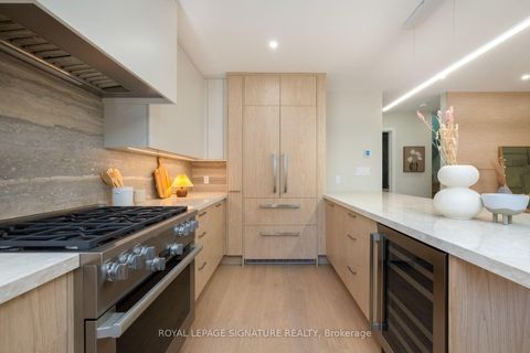 Photo 32 at 35 Bessborough Drive, Leaside, Toronto