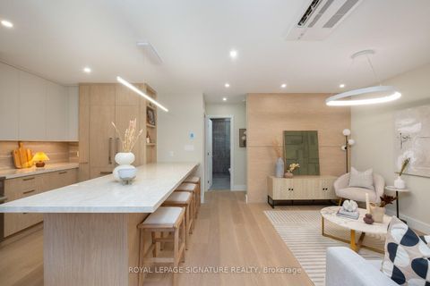 Photo 36 at 35 Bessborough Drive, Leaside, Toronto