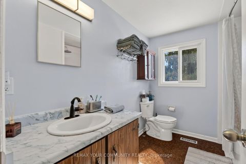 Photo 8 at 6 Standbridge Court, Malvern, Toronto