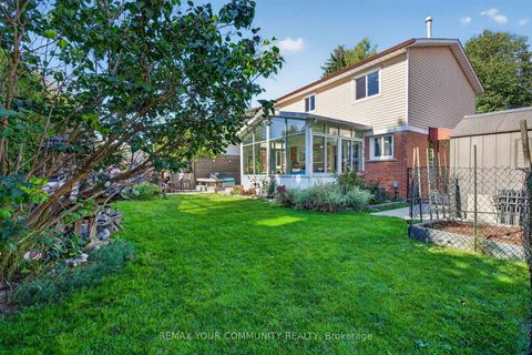 Photo 17 at 6 Standbridge Court, Malvern, Toronto