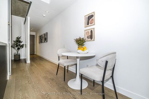 Photo 7 at 611 - 25 Stafford Street, Niagara, Toronto
