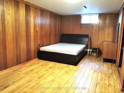 Photo 19 at 6 Vonda Avenue, Willowdale East, Toronto