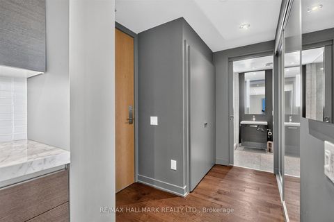 Photo 19 at 1410 - 629 King Street W, Waterfront Communities C1, Toronto