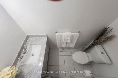 Photo 16 at 103 Misty Meadow Drive, East Woodbridge, Vaughan