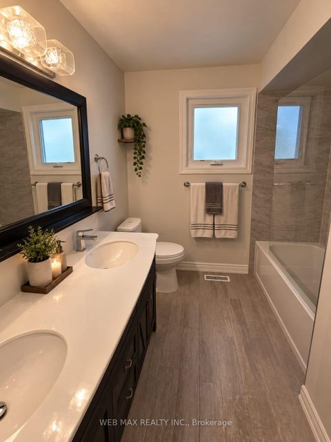 Photo 29 at 103 Misty Meadow Drive, East Woodbridge, Vaughan