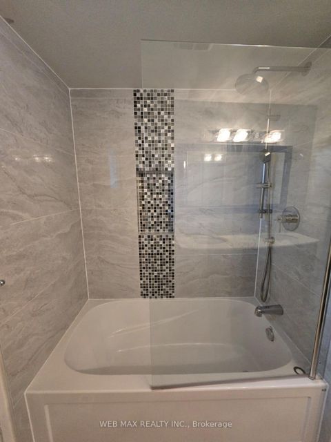 Photo 30 at 103 Misty Meadow Drive, East Woodbridge, Vaughan