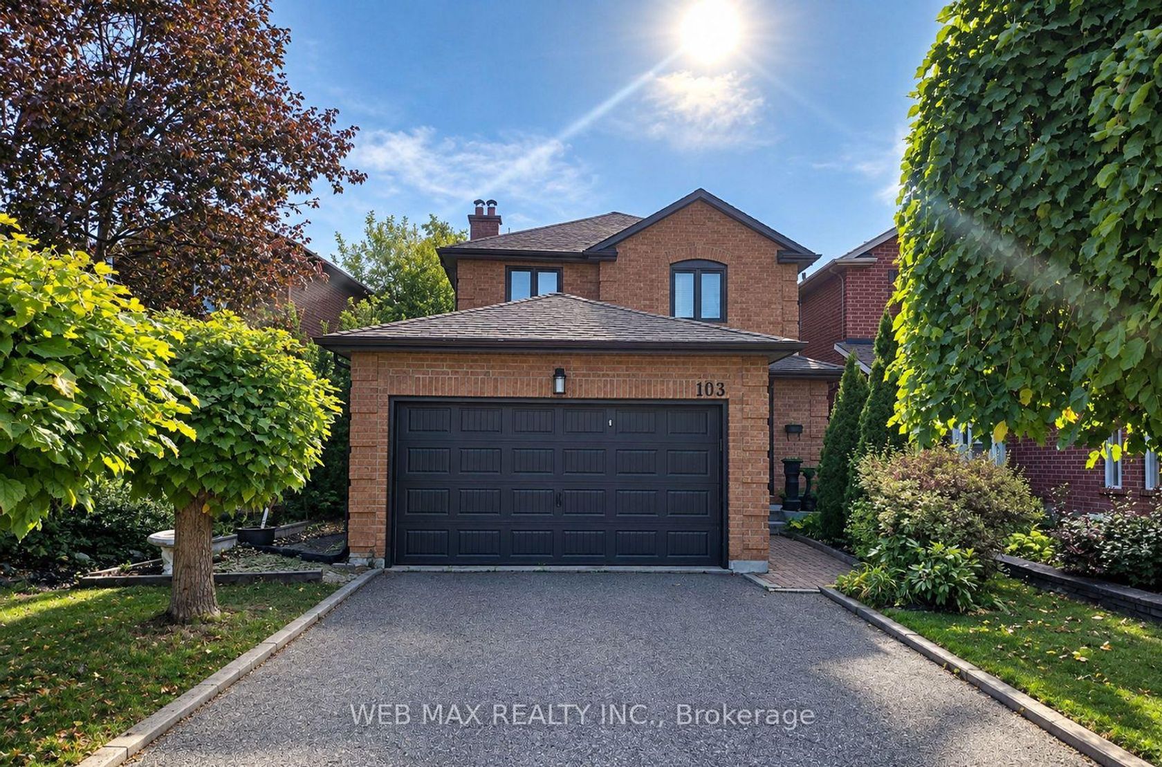 103 Misty Meadow Drive, East Woodbridge, Vaughan photo number 2