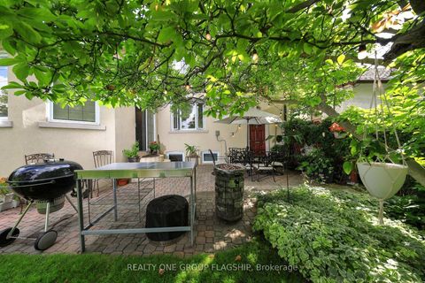 Photo 16 at 1098 Kipling Avenue, City Centre West, Toronto