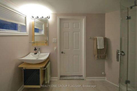 Photo 36 at 1098 Kipling Avenue, City Centre West, Toronto
