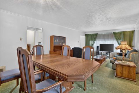Photo 10 at 85 Roebuck Drive, Kennedy Park, Toronto