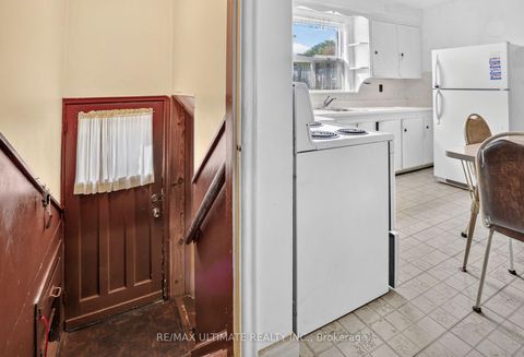 Photo 23 at 85 Roebuck Drive, Kennedy Park, Toronto