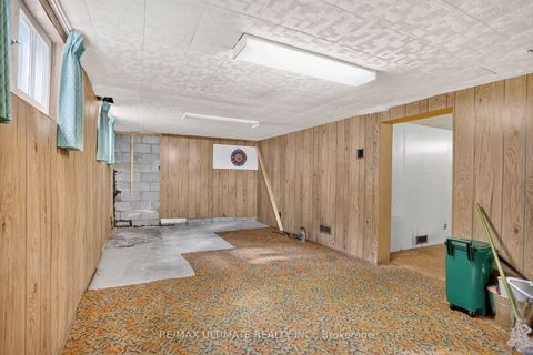 Photo 27 at 85 Roebuck Drive, Kennedy Park, Toronto
