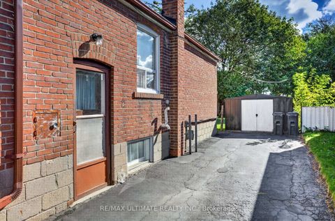 Photo 34 at 85 Roebuck Drive, Kennedy Park, Toronto