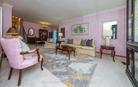 Photo 8 at 29 Fluellen Drive, L'Amoreaux, Toronto