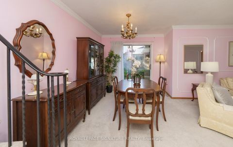 Photo 13 at 29 Fluellen Drive, L'Amoreaux, Toronto