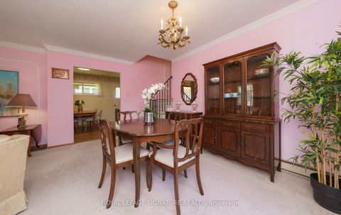 Photo 14 at 29 Fluellen Drive, L'Amoreaux, Toronto