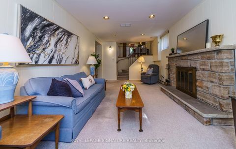 Photo 18 at 29 Fluellen Drive, L'Amoreaux, Toronto
