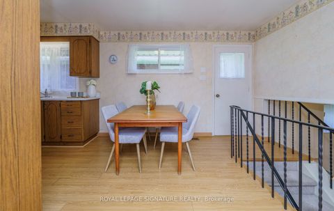 Photo 23 at 29 Fluellen Drive, L'Amoreaux, Toronto