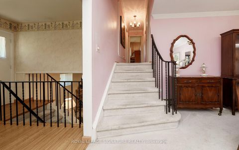 Photo 25 at 29 Fluellen Drive, L'Amoreaux, Toronto