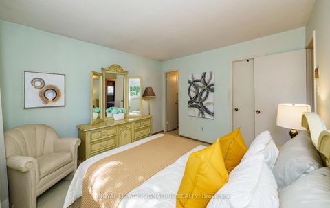Photo 26 at 29 Fluellen Drive, L'Amoreaux, Toronto
