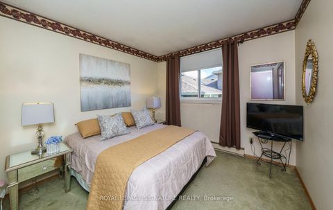 Photo 30 at 29 Fluellen Drive, L'Amoreaux, Toronto