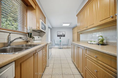 Photo 16 at 62 Edilou Drive, Alderwood, Toronto