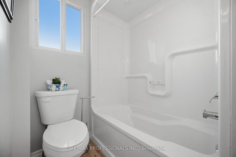 Photo 31 at 62 Edilou Drive, Alderwood, Toronto
