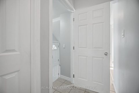 Photo 32 at 62 Edilou Drive, Alderwood, Toronto