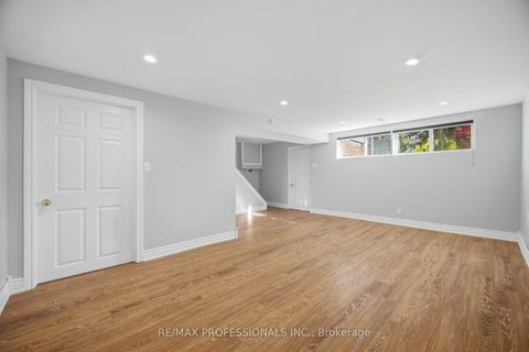 Photo 33 at 62 Edilou Drive, Alderwood, Toronto