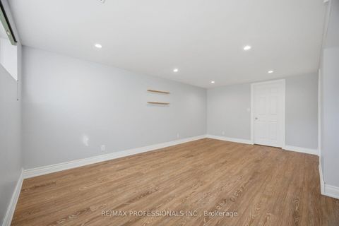 Photo 35 at 62 Edilou Drive, Alderwood, Toronto