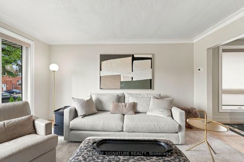 Photo 9 at 95 Laurel Avenue, Kennedy Park, Toronto
