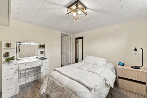 Photo 30 at 95 Laurel Avenue, Kennedy Park, Toronto