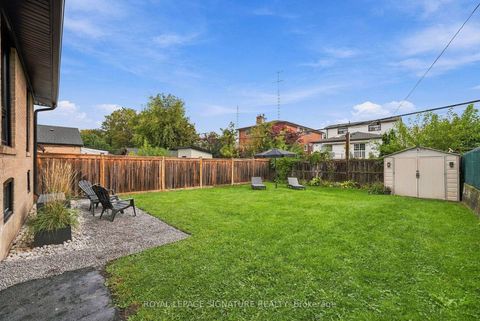 Photo 39 at 95 Laurel Avenue, Kennedy Park, Toronto