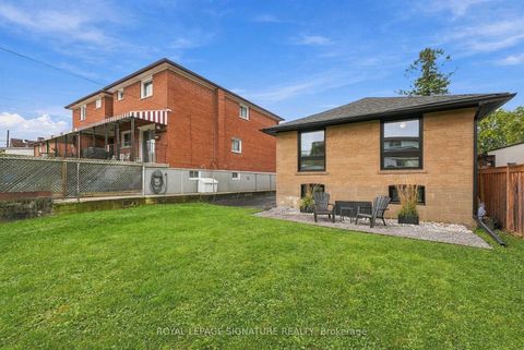 Photo 41 at 95 Laurel Avenue, Kennedy Park, Toronto