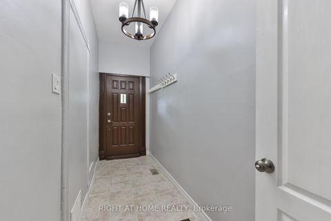 Photo 2 at 138 Osler Street, Pellam Park, Toronto