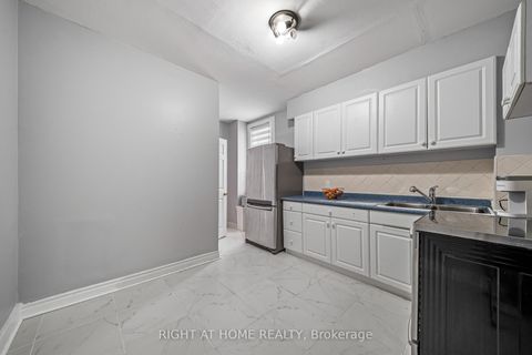 Photo 8 at 138 Osler Street, Pellam Park, Toronto