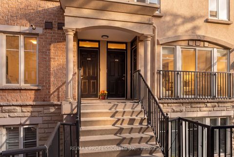 Photo 2 at 439 - 34 Western Battery Road, Niagara, Toronto