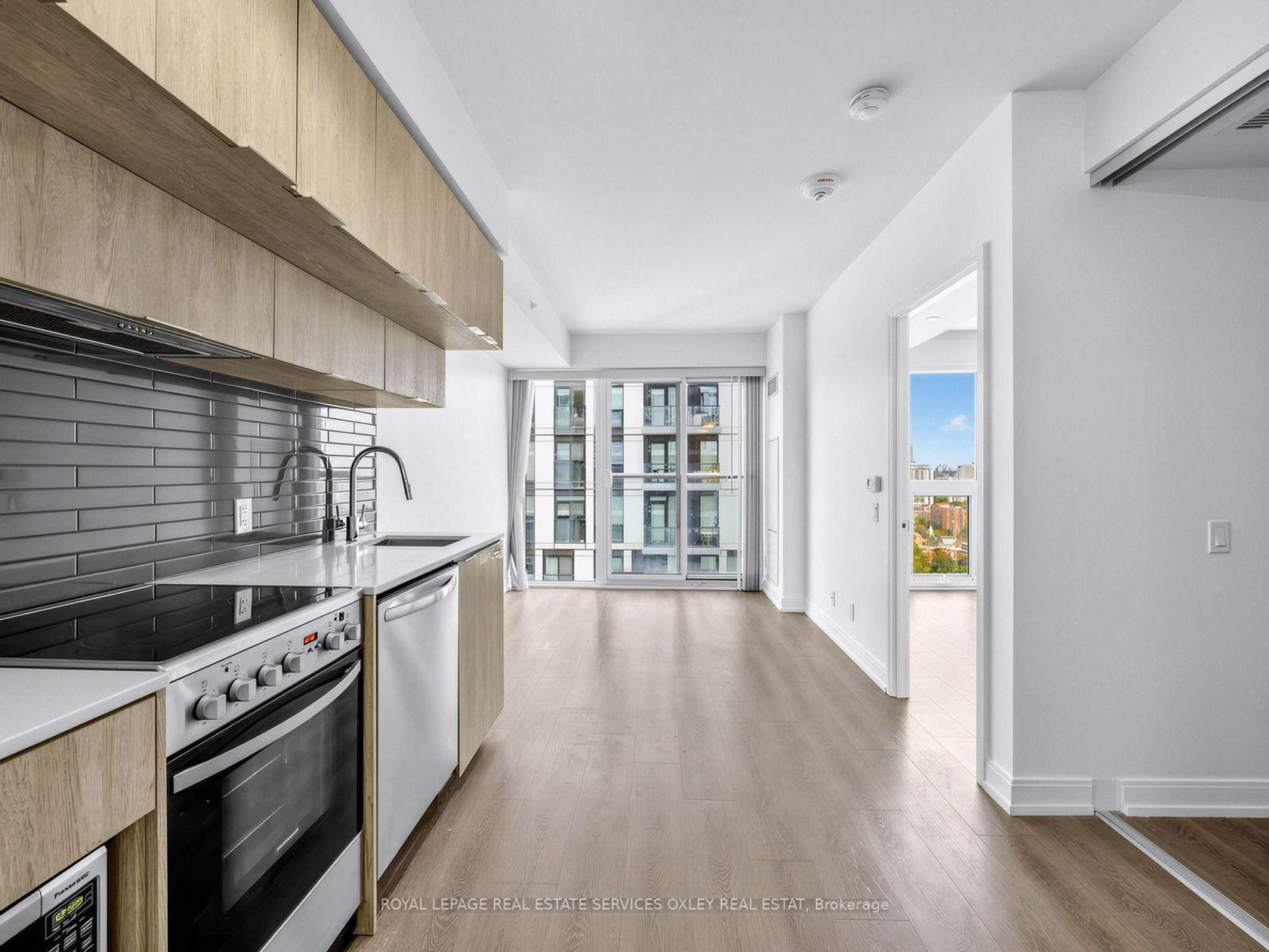 3801 - 181 Dundas Street E, Moss Park, Toronto 