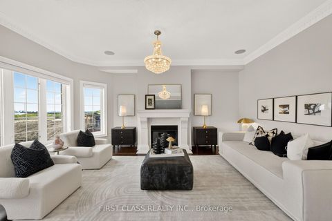 Photo 11 at 23 Lady Karen Crescent, Patterson, Vaughan