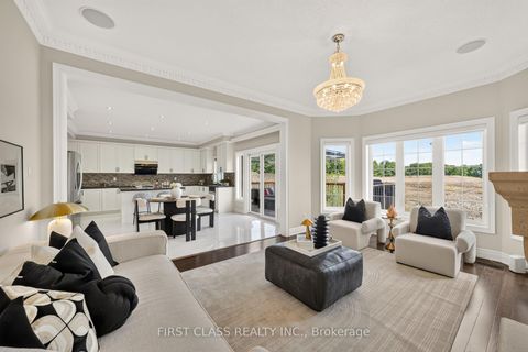 Photo 14 at 23 Lady Karen Crescent, Patterson, Vaughan