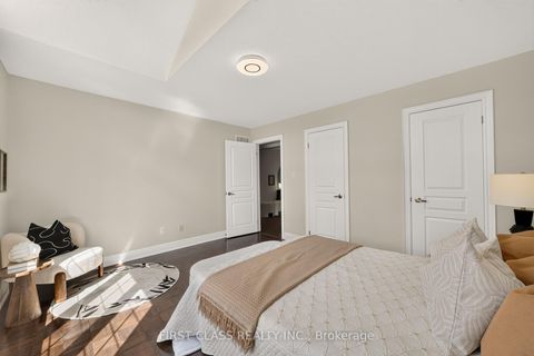 Photo 32 at 23 Lady Karen Crescent, Patterson, Vaughan