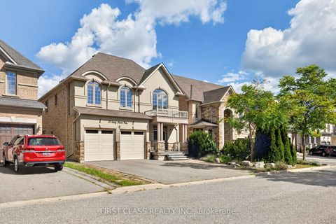 Photo 43 at 23 Lady Karen Crescent, Patterson, Vaughan