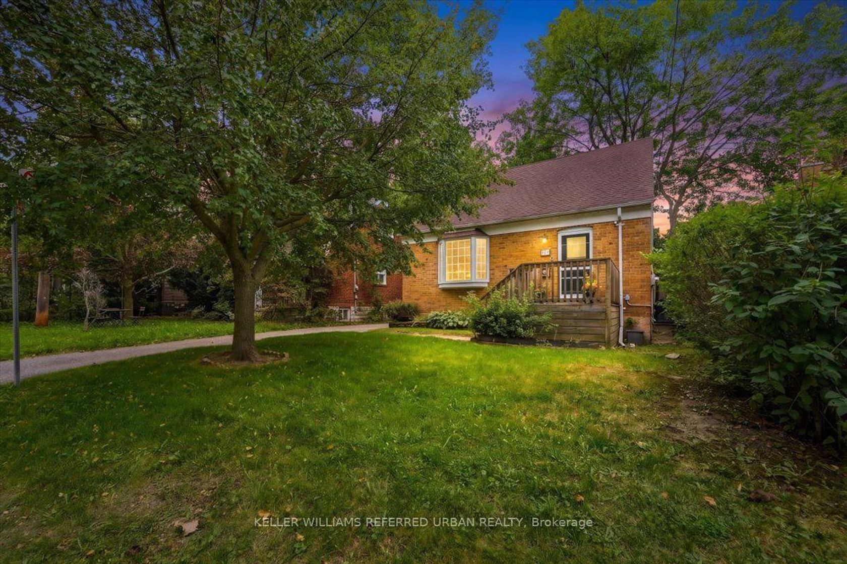 207 Elmhurst Avenue, Westgate, Toronto 