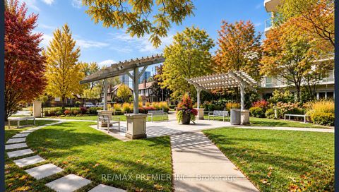 Photo 3 at 316 - 17 Anndale Drive, Willowdale East, Toronto