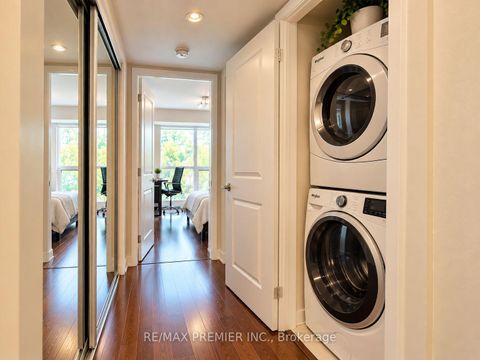 Photo 10 at 316 - 17 Anndale Drive, Willowdale East, Toronto