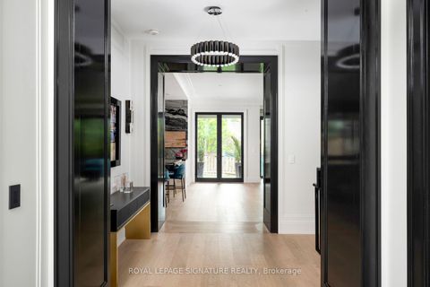 Photo 1 at 20 Rochester Avenue, Lawrence Park South, Toronto